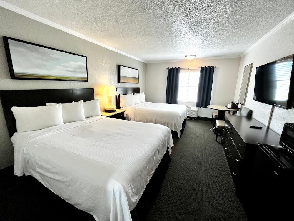At Home Inn - Pensacola Ferry Pass Экстерьер фото
